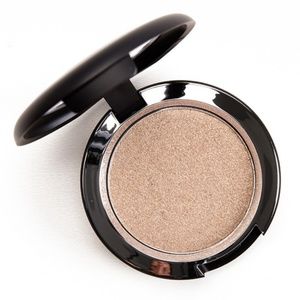 MAC STAR TREK 50TH ANNIVERSARY EDITION EYE SHADOW - THE NAKED TIME